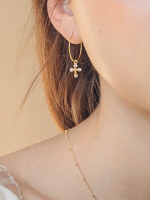 cross cubic ring earrings