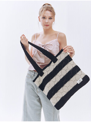 Sunny Knit Shoulder Bag - Black/Silver Stripe