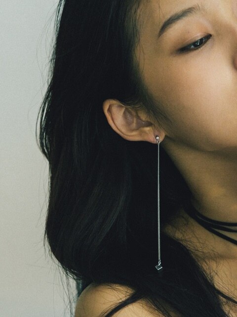 ``drop`` box unbalance earring