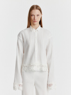 YESSITA Lace-trim Pleats Shirt - White