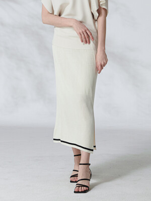 ONOF rayon slit skirt (cream ivory)