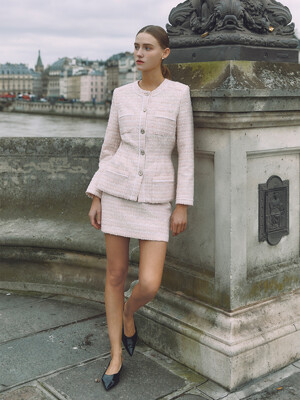 [SET]CAMERON Tuck detailed round neck tweed jacket + ELSA Semi A-line tweed mini skirt (Pale coral pink)
