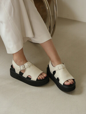 Annie sandals / ivory