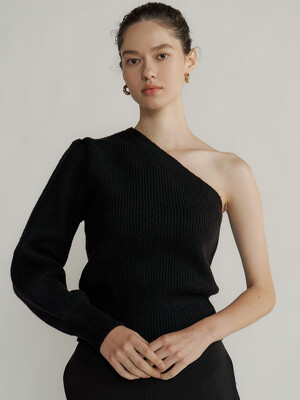 One off shoulder knit (black)