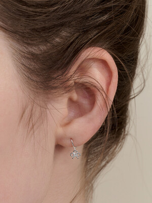 [sv925] dot ribbon earring