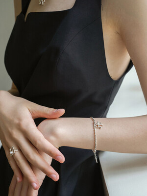 Love Knot Pearl Bracelets