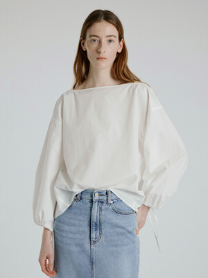Heidi square blouse_off white