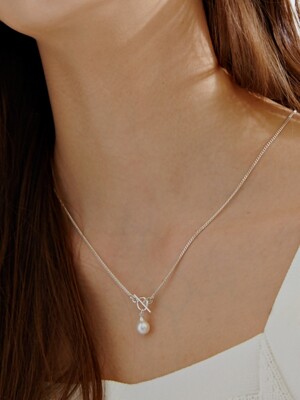 [Silver] Pearl & Toggle Necklace