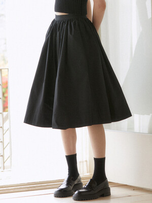 Pleats skirt (black)