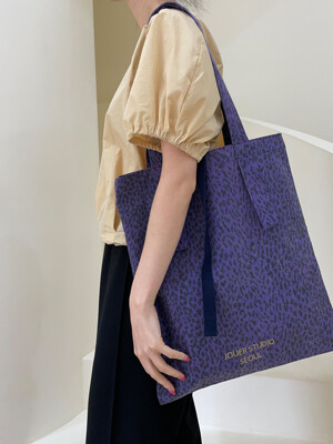 Leopard purple bag