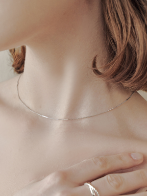 modern clip necklace