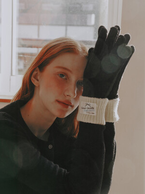 Combi Finger Hole Gloves