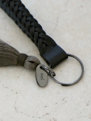 OUI STRAP _ black