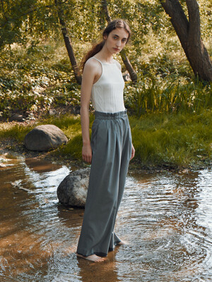 PINTUCKED PLEATED WIDE LEG TROUSER OLIVE