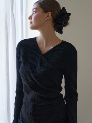 Doe wrap shirring knit (black)