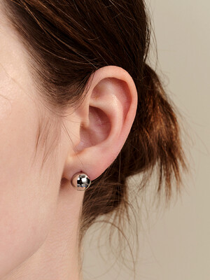 ball one-touch earring