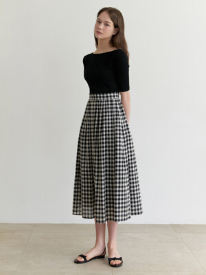 Dew check skirt (black#)