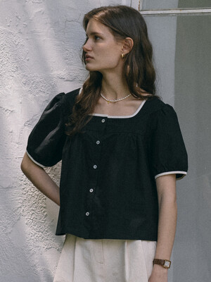 Square neck shirring blouse(Black)