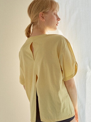 Back Slit T-shirt Yellow