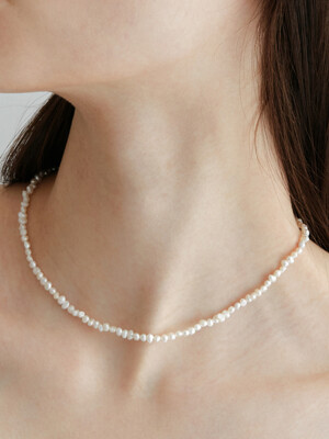 [925 SILVER] Basic Freshwater Pearl Necklace