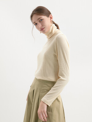 RIBBED TURTLENECK T-DOUBLE CREAM