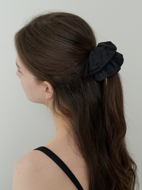 [카인더베이비] daily stitch point scrunch - black