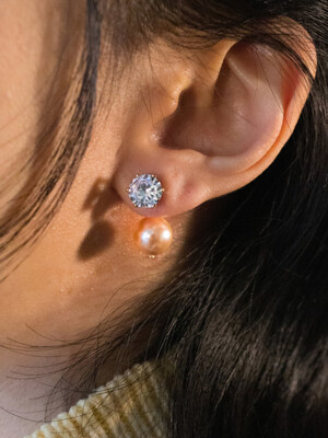 Twinkle peach pearl earring