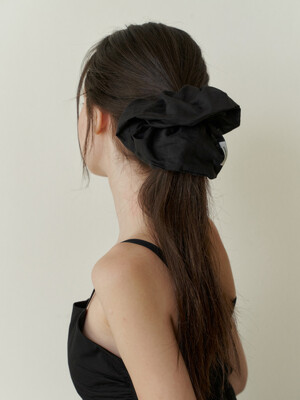 basic silky cotton scrunch - black