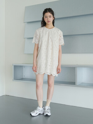 Lace mini Dress _ Ivory