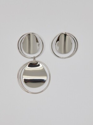 Unbalance Full Moon Earrings_Silver