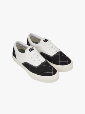 QUILTED CLASSIC SNEAKER-BLACK/WHITE