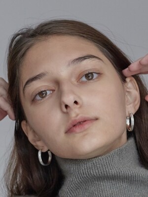 two line hoop earring silver