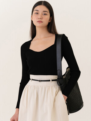 SS22 Heart Neck Knitted Top Black