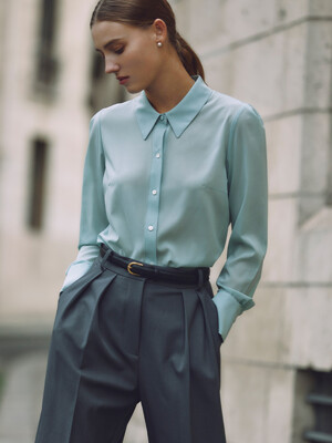 HAISLEY Stand collar silk blouse (Ivory/Black/Mint)