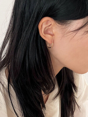 [SILVER] C curve earrings (gold/silver)