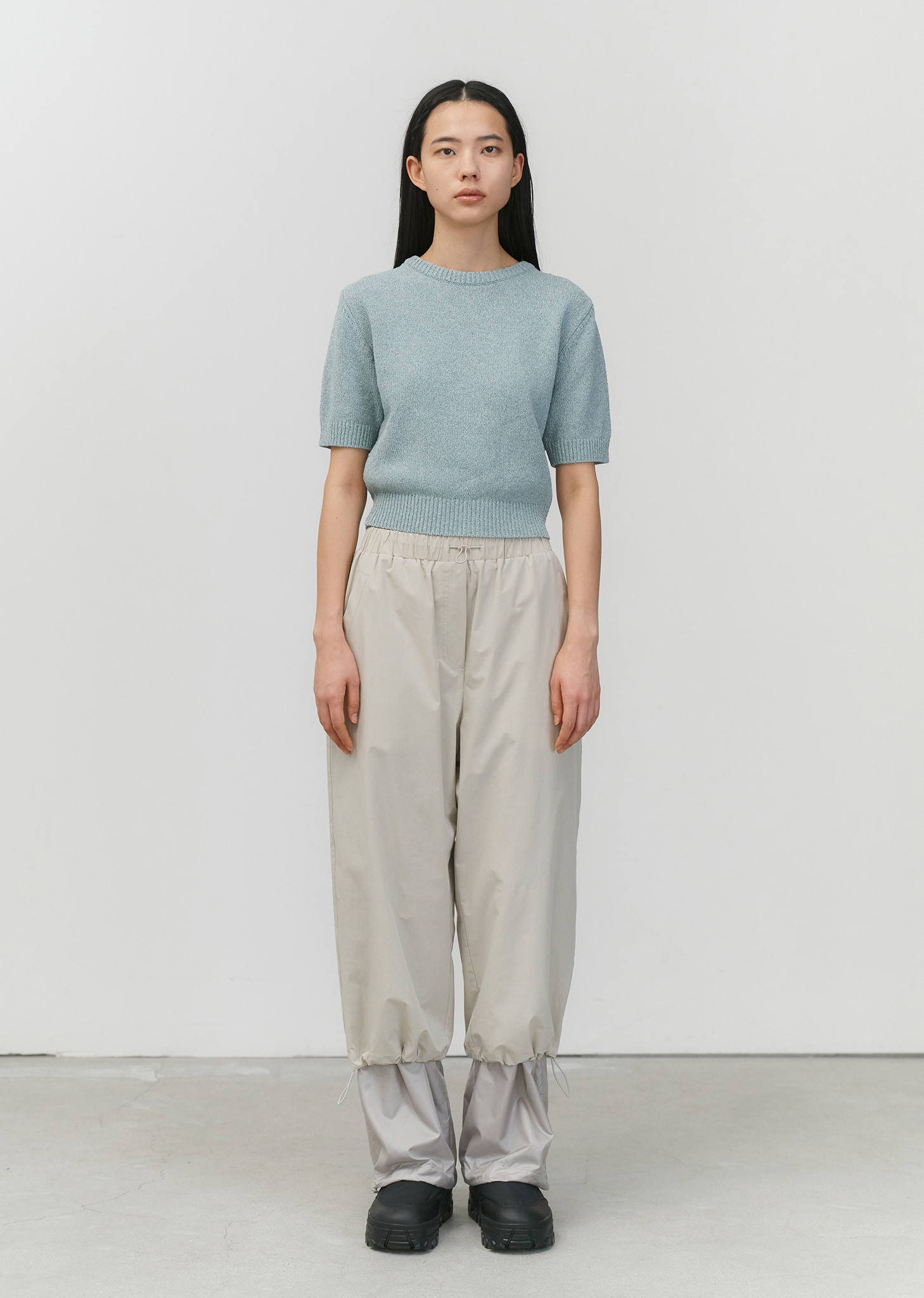 아모멘토]DRAWSTRING LAYERED PANTS (GREY BEIGE)