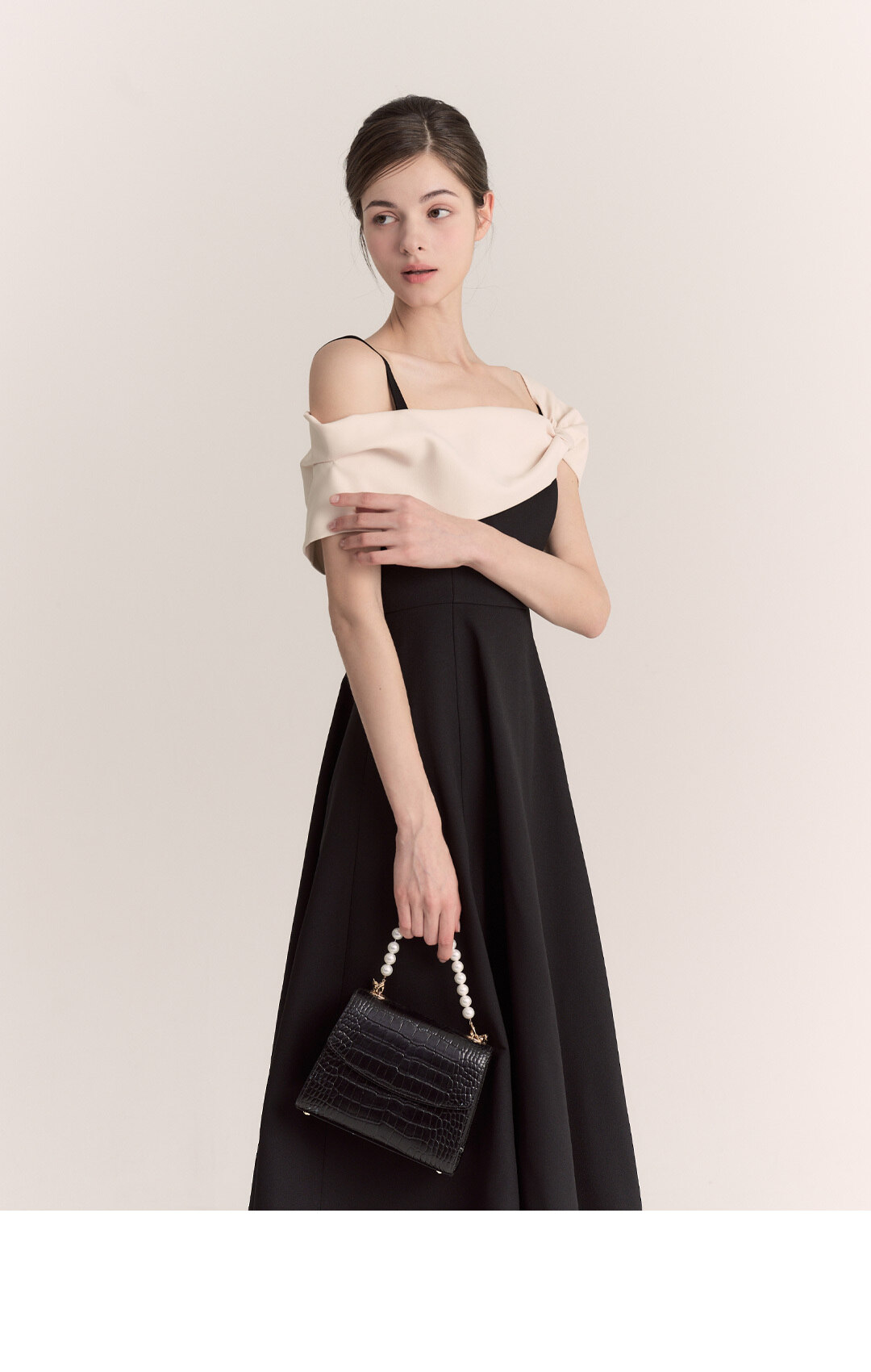 그레이스유]Kaley One-piece (Black)