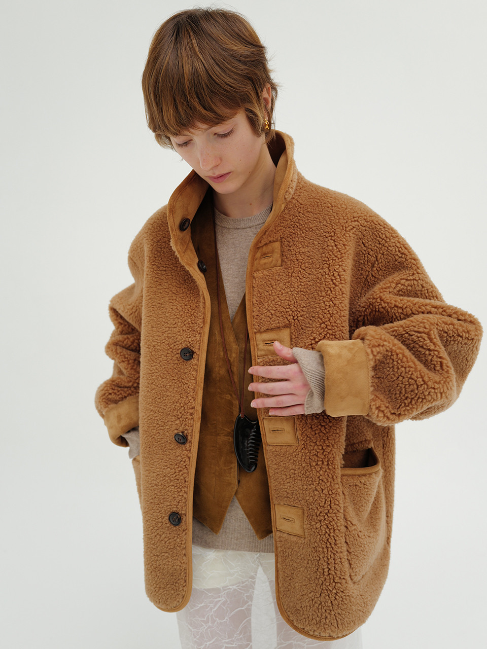 모노하]Reversible shearling coat (ivory / brown / black)