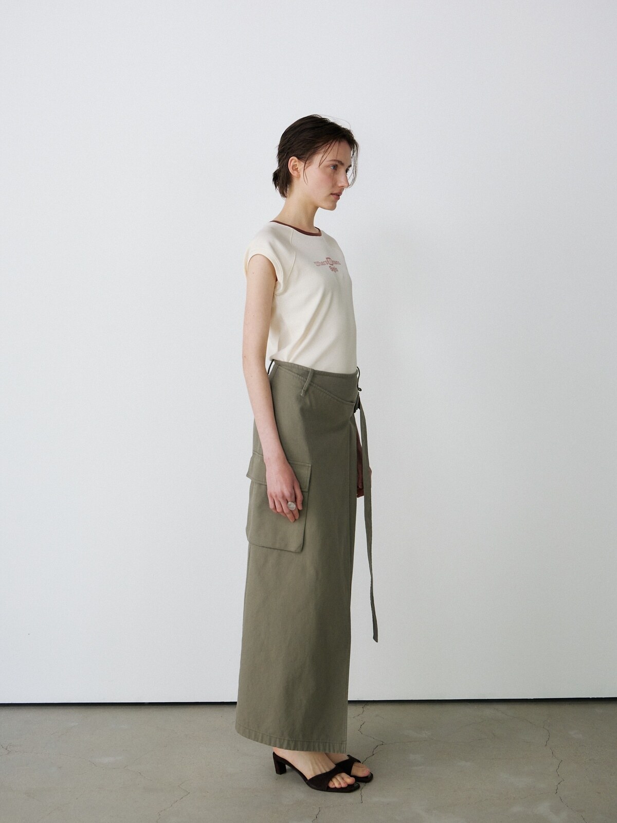 [2ND] CAP SLEEVE LETTERING T-S - 2 COLORS CREAM