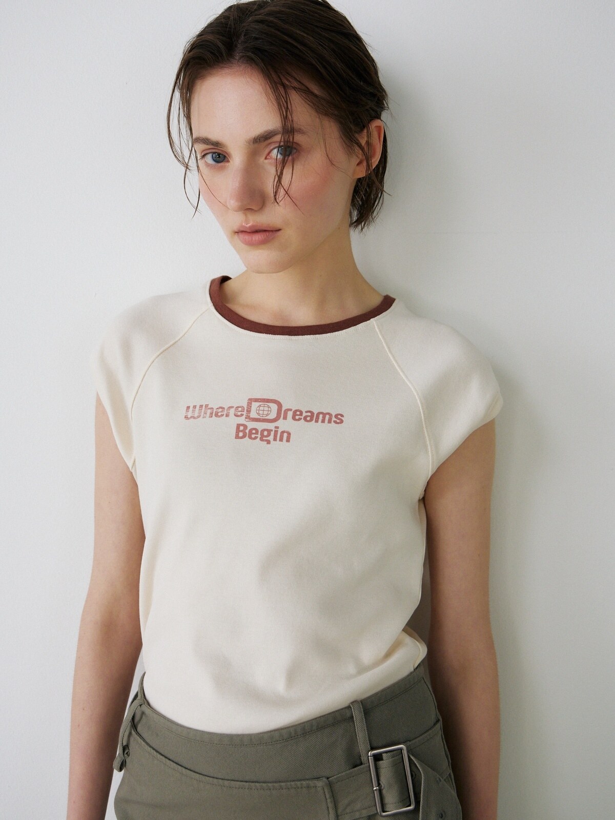 [2ND] CAP SLEEVE LETTERING T-S - 2 COLORS CREAM