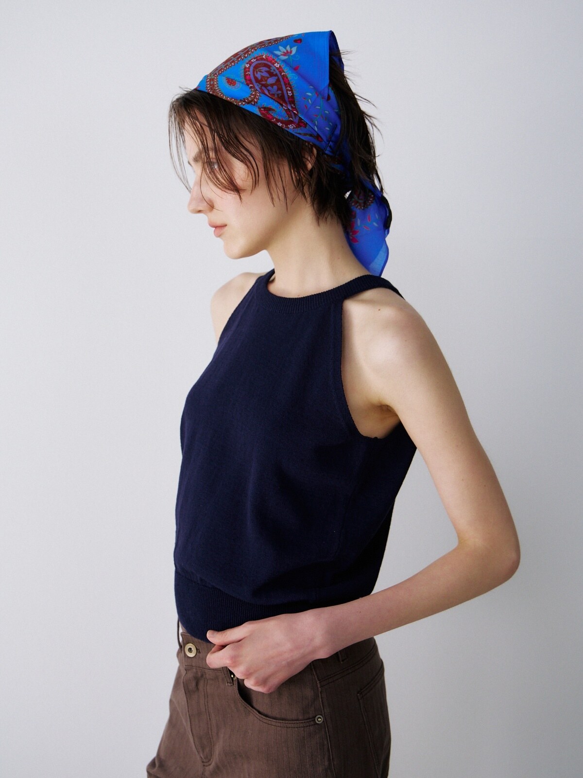 OPEN-BACK HALTER KNIT TOP - 3 COLORS NAVY