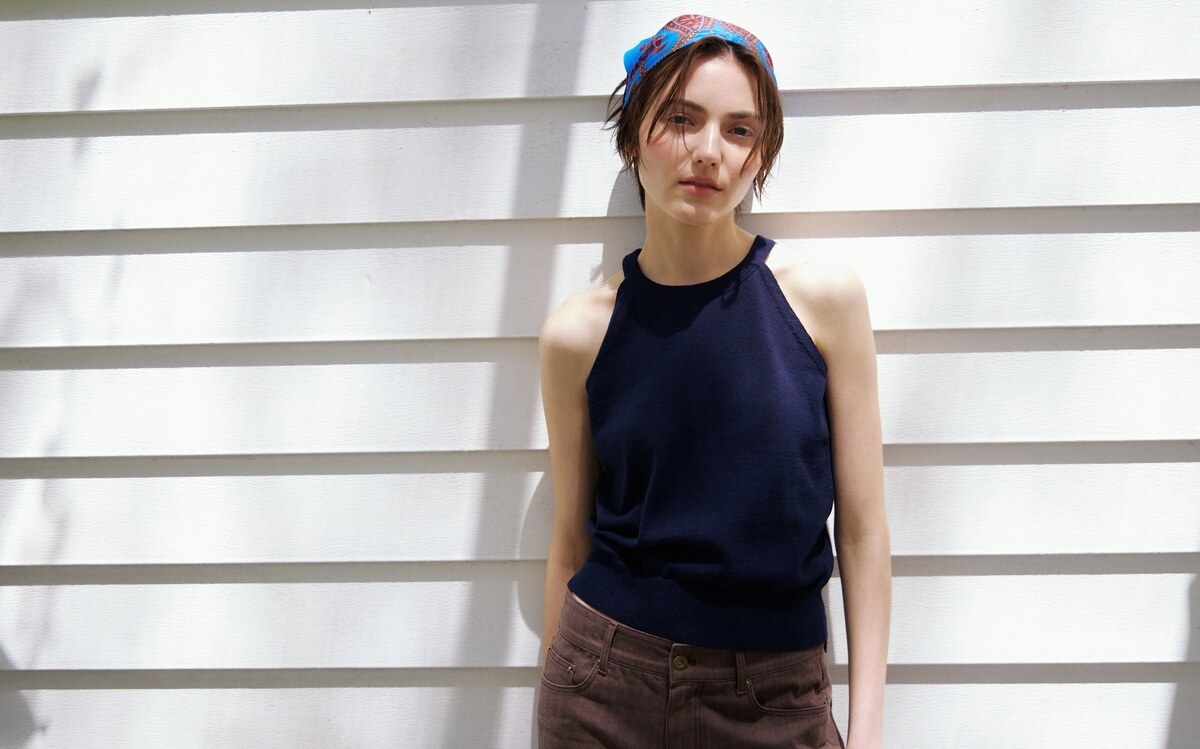 OPEN-BACK HALTER KNIT TOP - 3 COLORS NAVY
