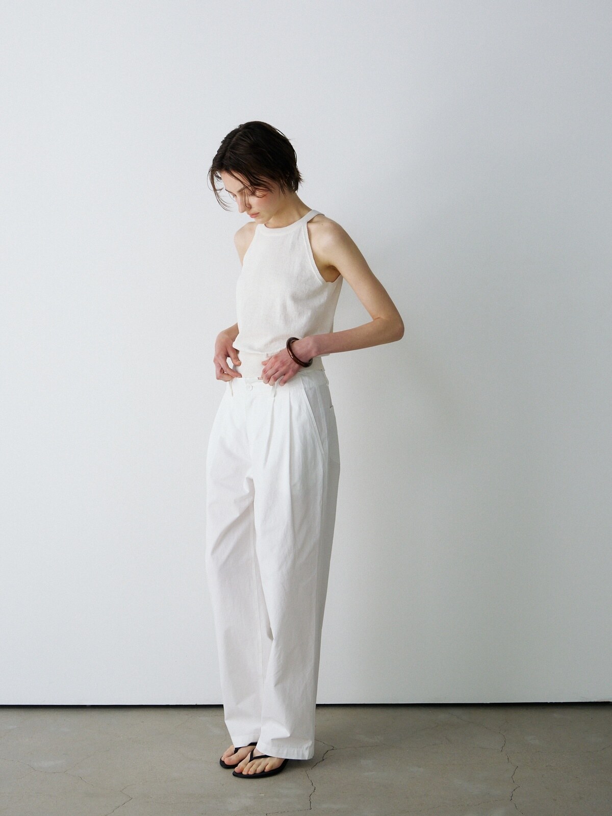OPEN-BACK HALTER KNIT TOP - 3 COLORS IVORY