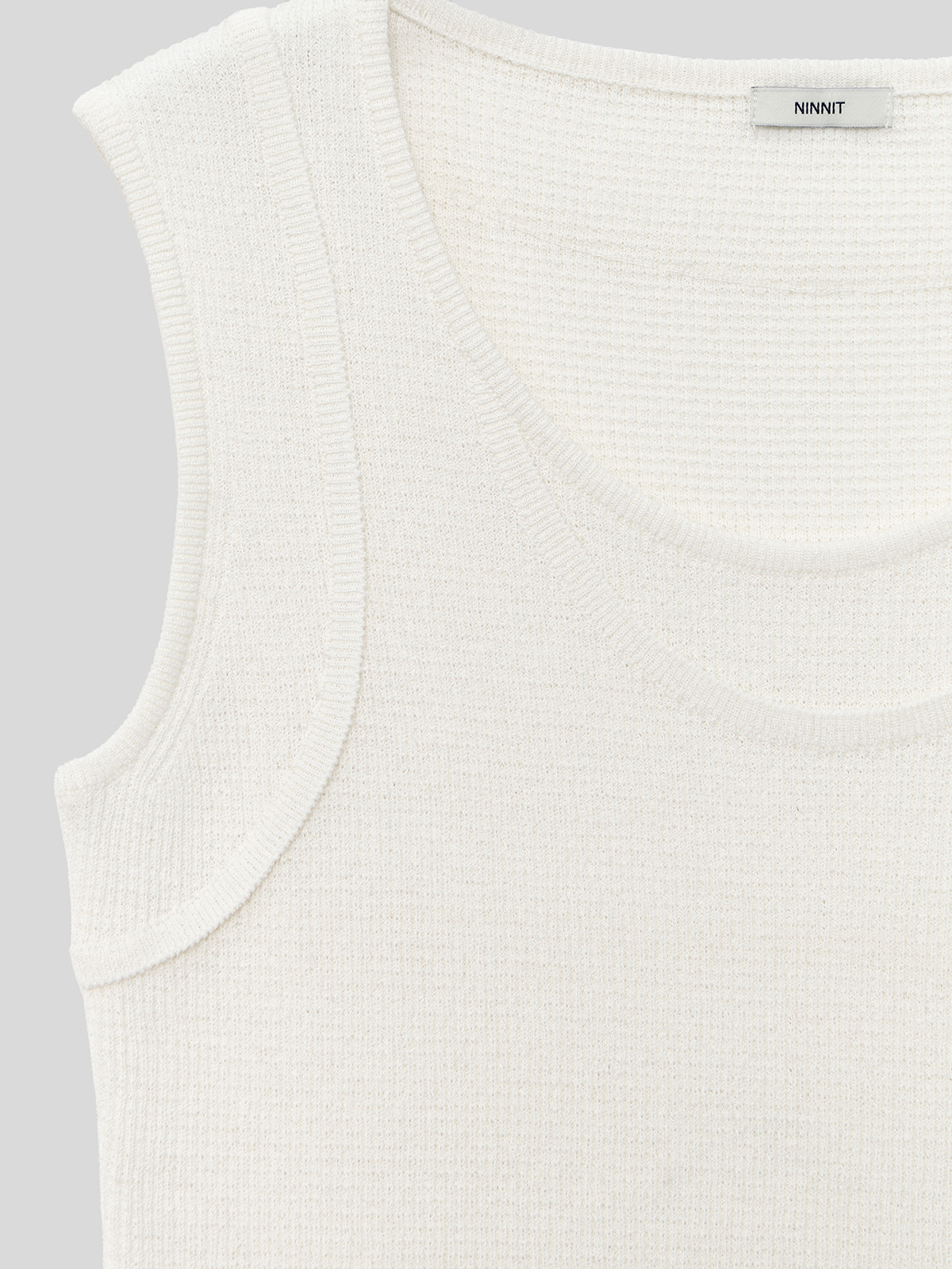 TRIMMING SLEEVELESS KNIT TOP - 2 COLORS IVORY