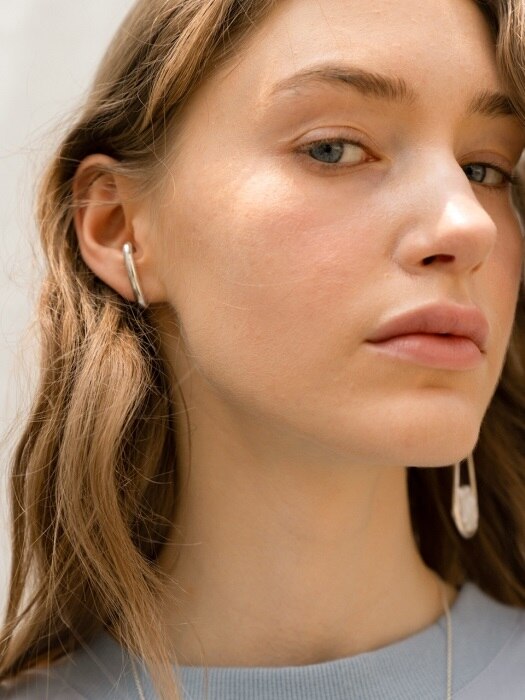 VOLUME SIMPLE EARCUFF (SINGLE)		