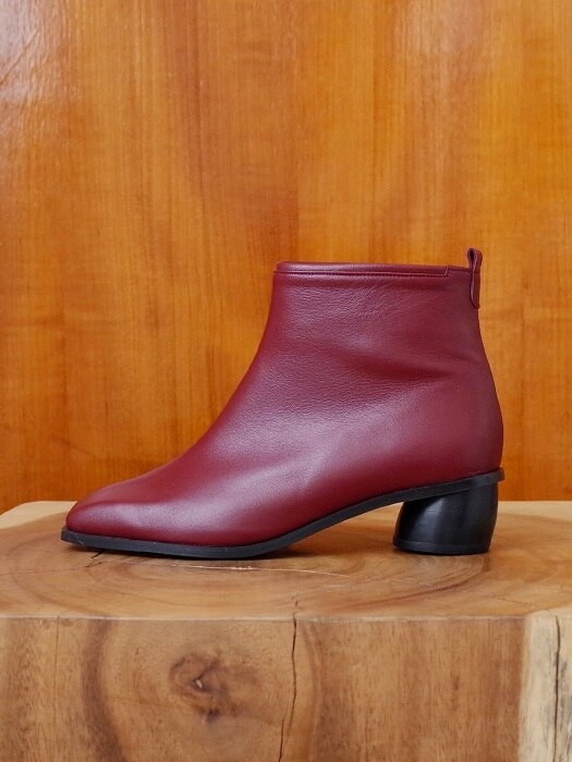 square ankle boots burgundy