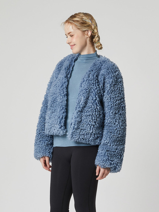 HOFF FAKE FUR SHORT JACKET (SAW2JK02) (BLUE)