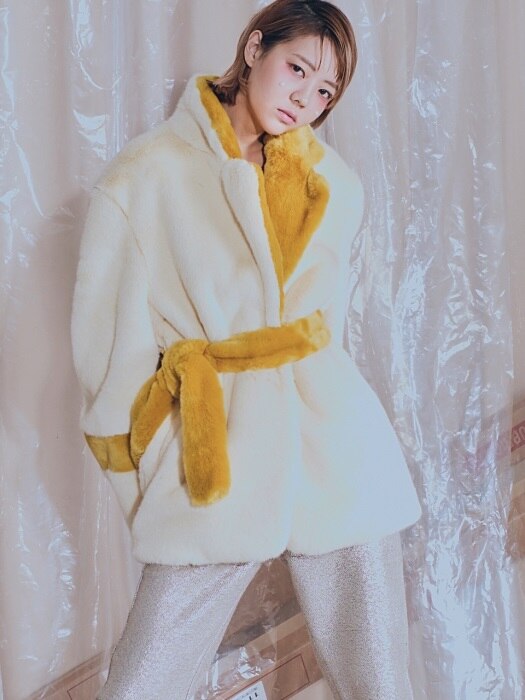 Eco-fur belted jacket_IVORY