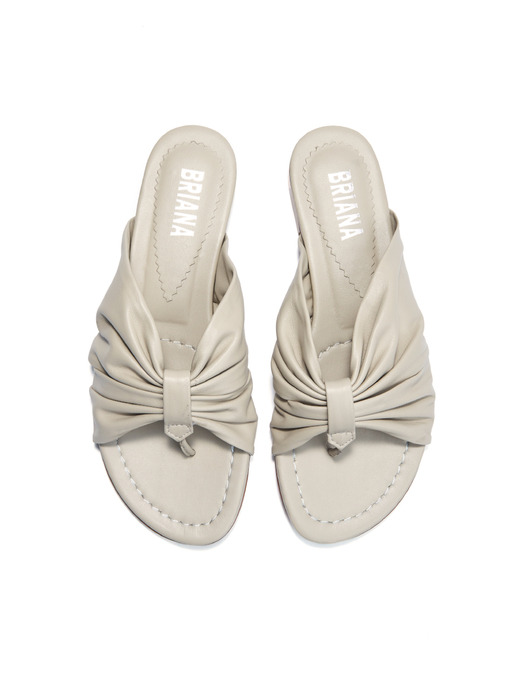 Butterfly slippers_Light beige