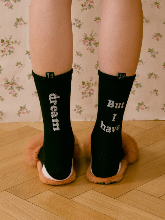 (SC-20501) BUT I HAVE DREAM SOCKS BLACK